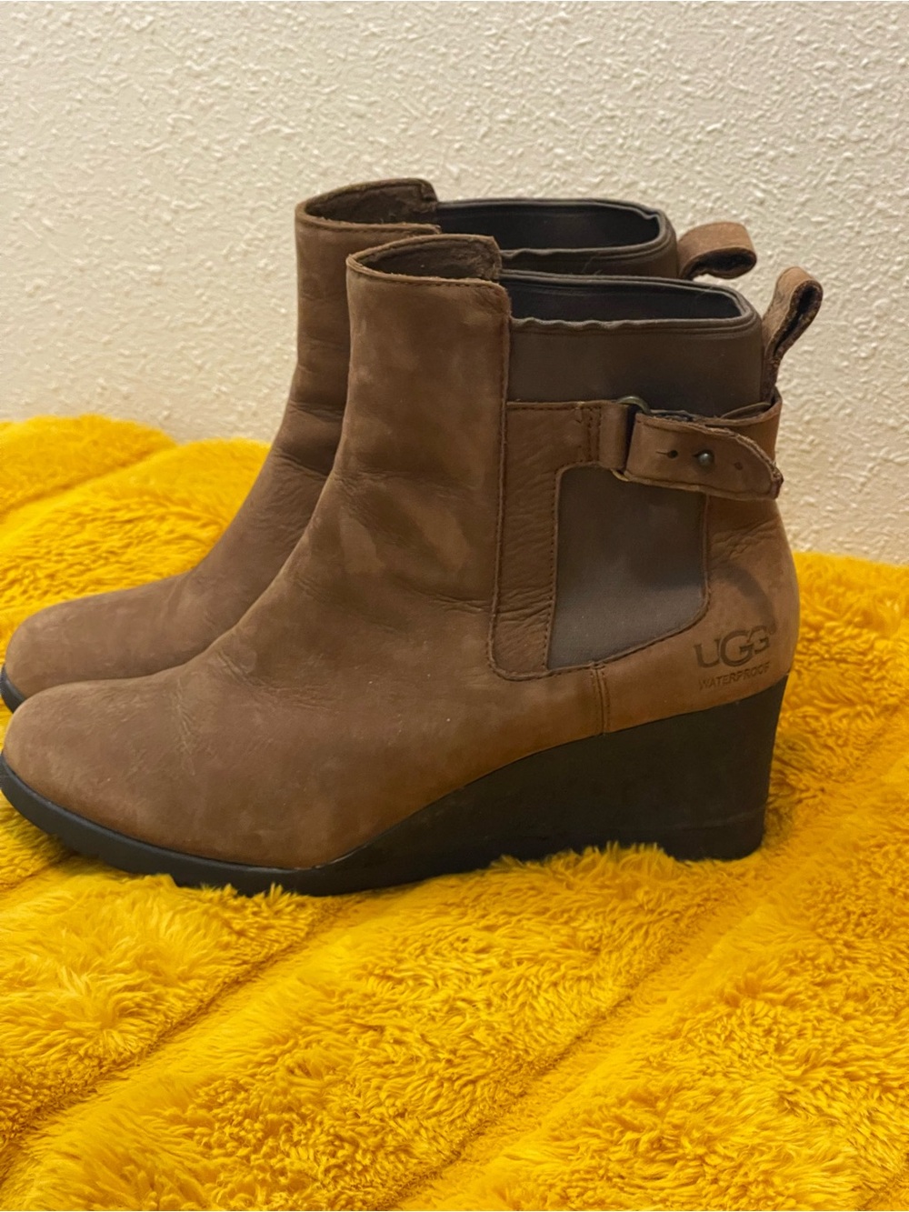 UGG Brown Leather Wedge Chelsea Booties with Ankle Strap